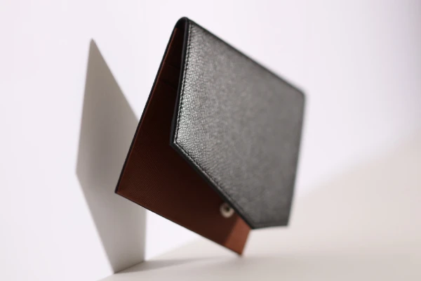 財布の全体が分かる画像